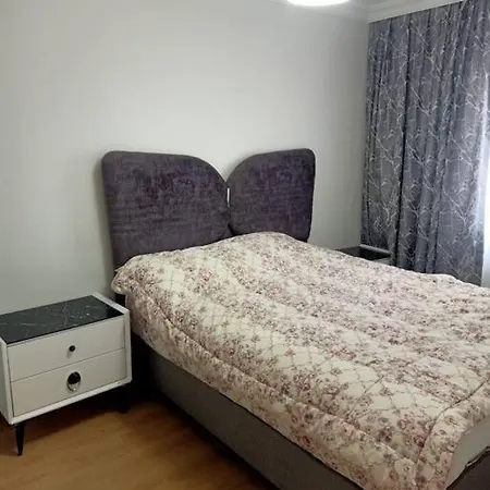 Spacious 3 Bedrooms Flat